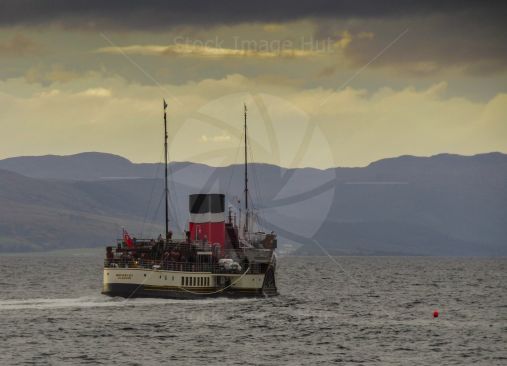 The last passenger carrying paddle steamer in the World, the Waverley, heading out to sea